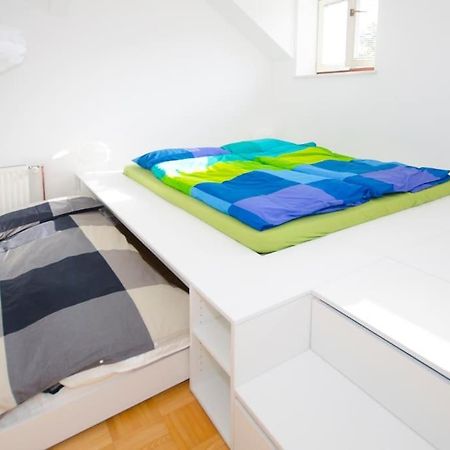 The Cute, Sunny Apartment In The Center +P Любляна Экстерьер фото